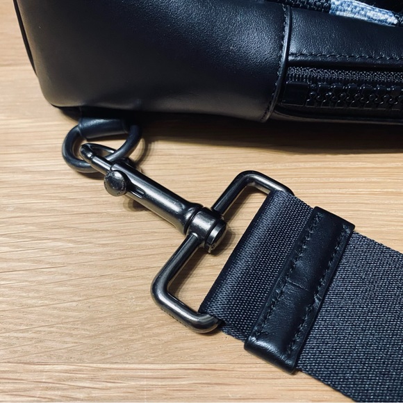 Men’s Coach West Pack - Picture 11 of 11